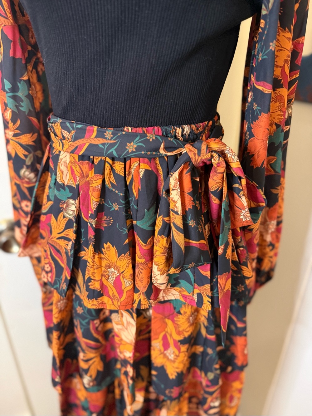 Baltic Born Black Bodice Floral Tiered Midi Dress Sz M - Picture 4 of 6